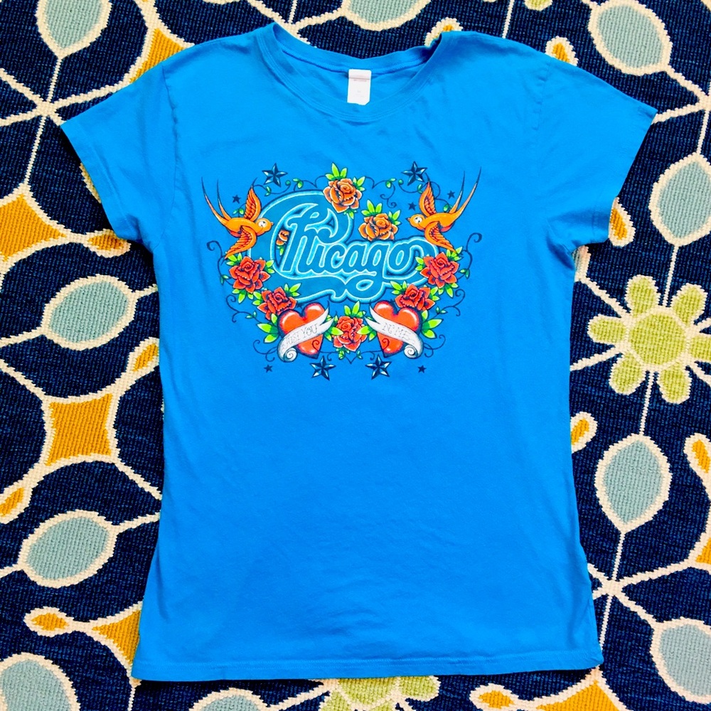 Chicago Fitted T-shirt Women’s Size XL